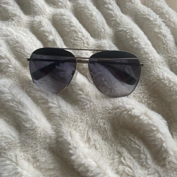 Furla Sunglasses, pre owned Rare FURLA LOVERS SU4521 COL.95Z White and Pink! SUNGLASSES  main image 3